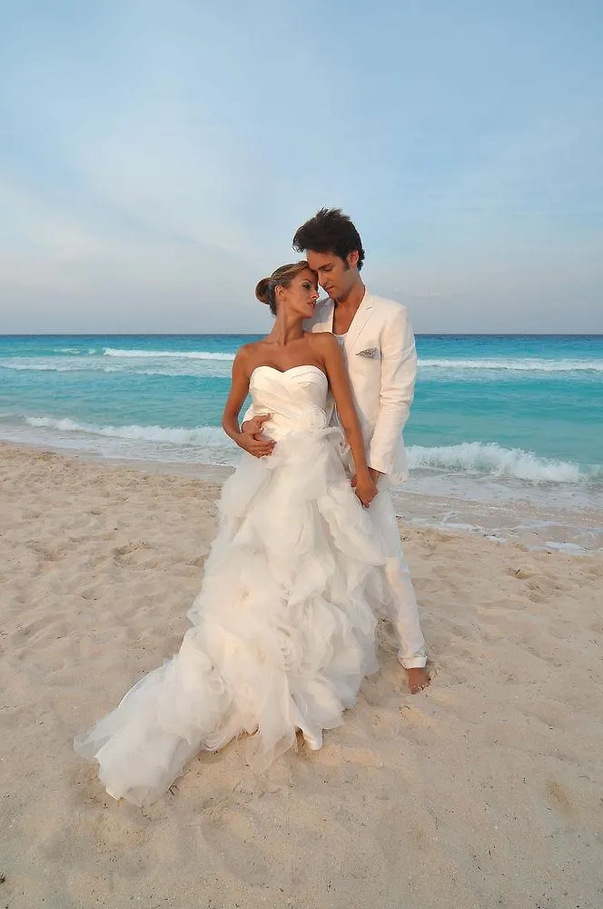 فندق Oasis Tulum Lite أكومال