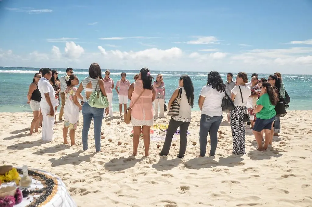 فندق Oasis Tulum Lite أكومال منتجع