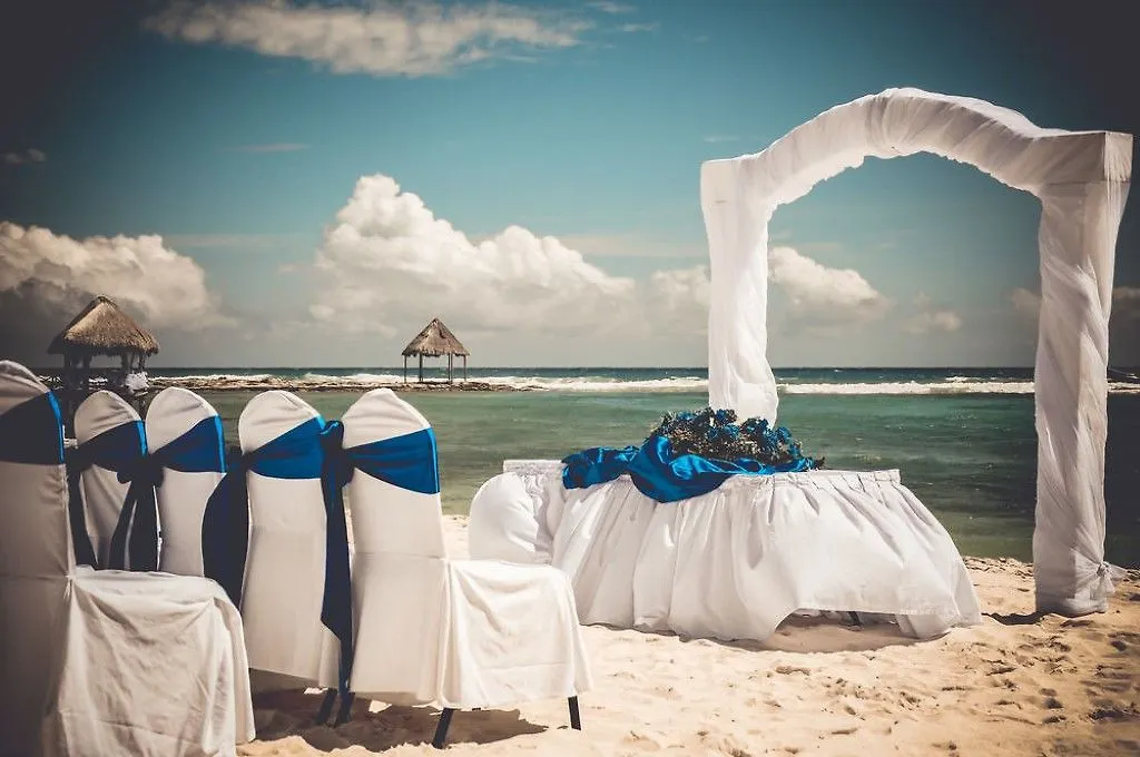 فندق Oasis Tulum Lite أكومال المكسيك