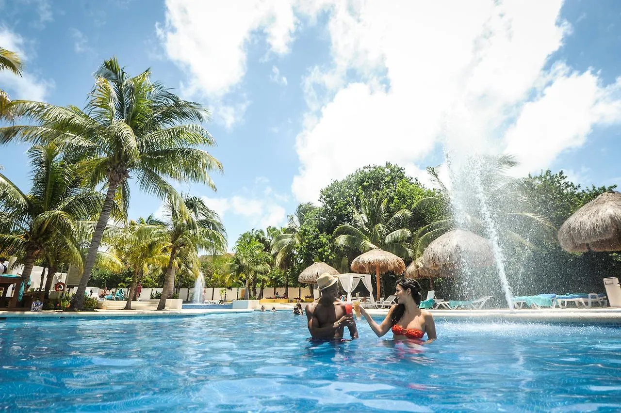 فندق Oasis Tulum Lite أكومال المكسيك
