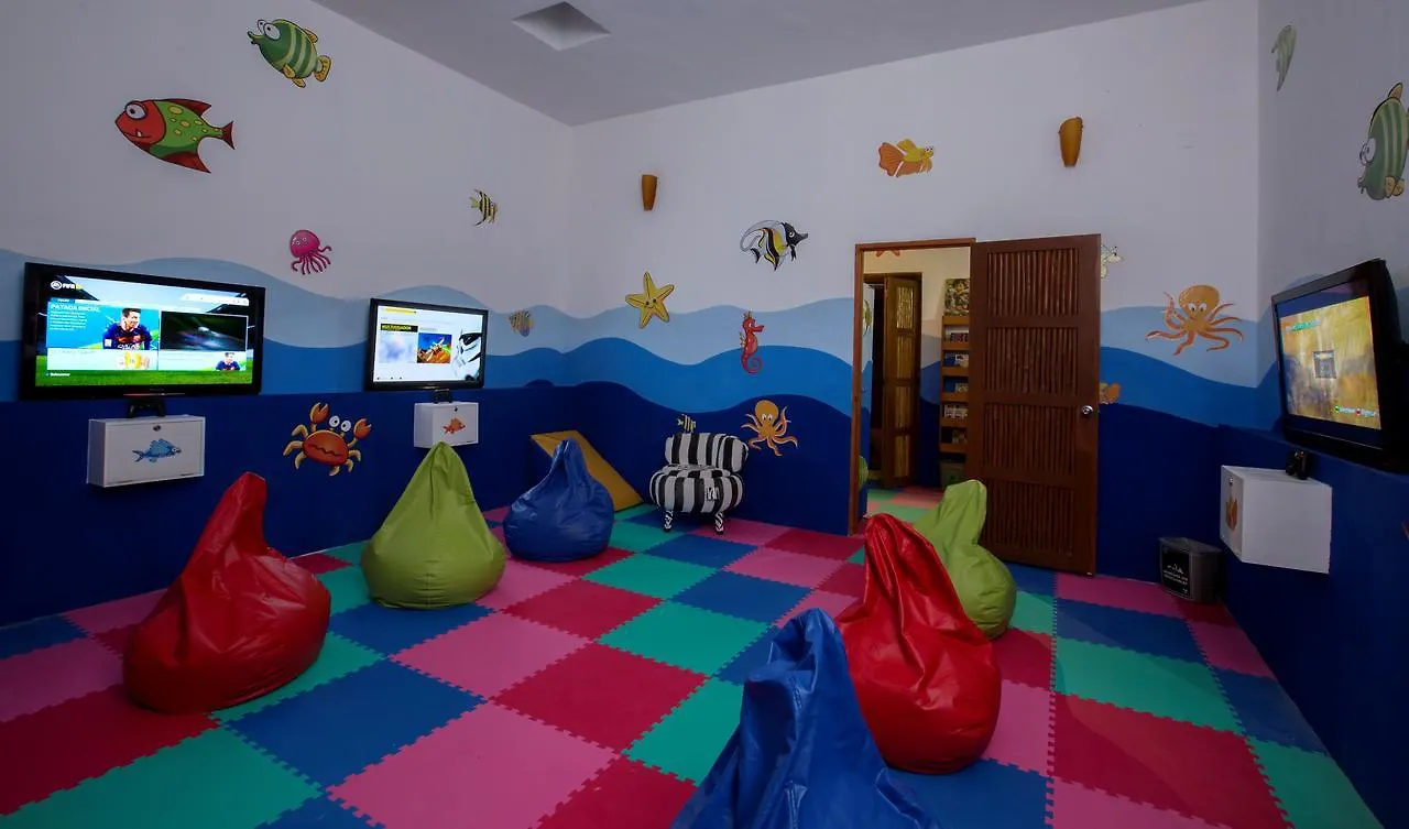 منتجع فندق Oasis Tulum Lite أكومال